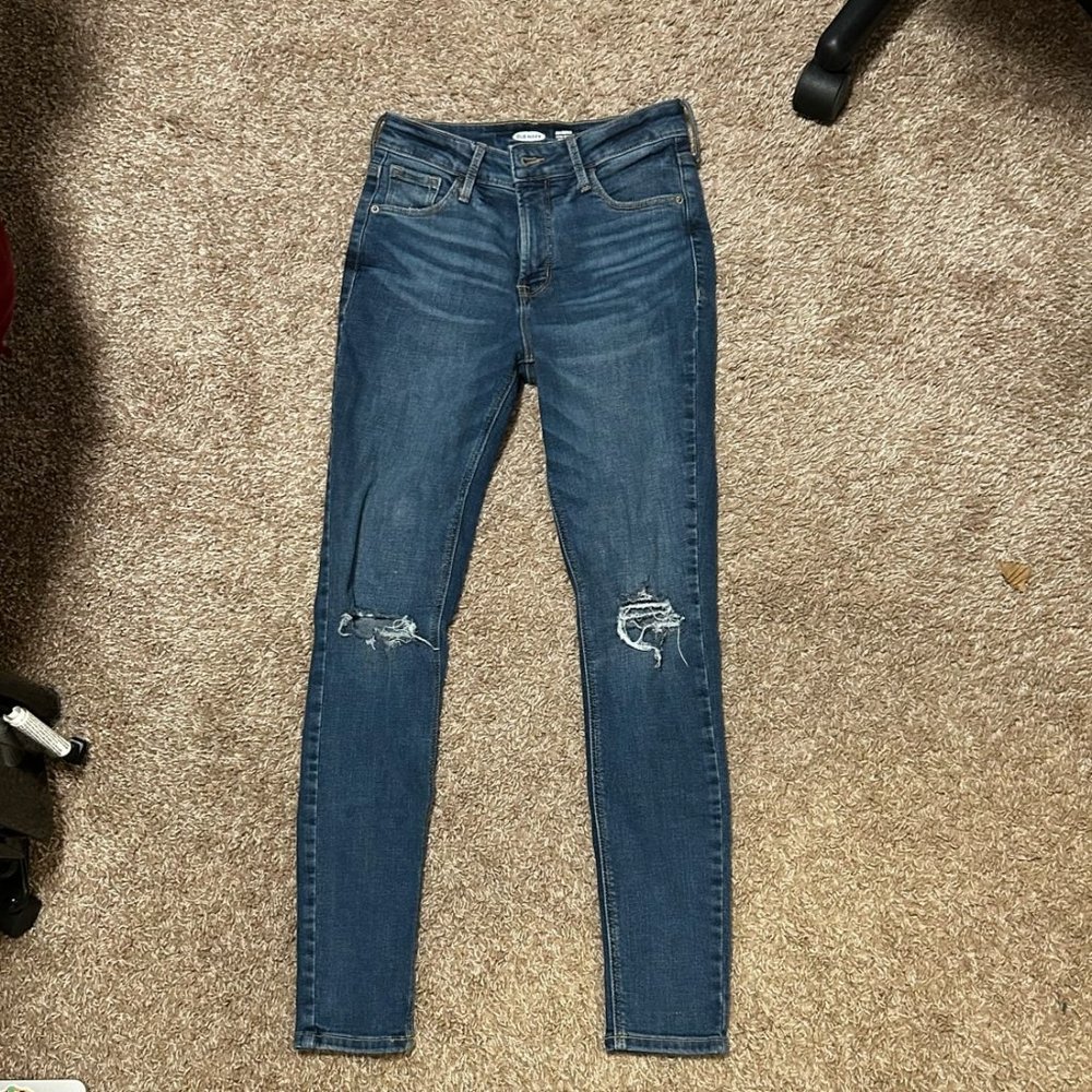 Old Navy // High rise super skinny jeans